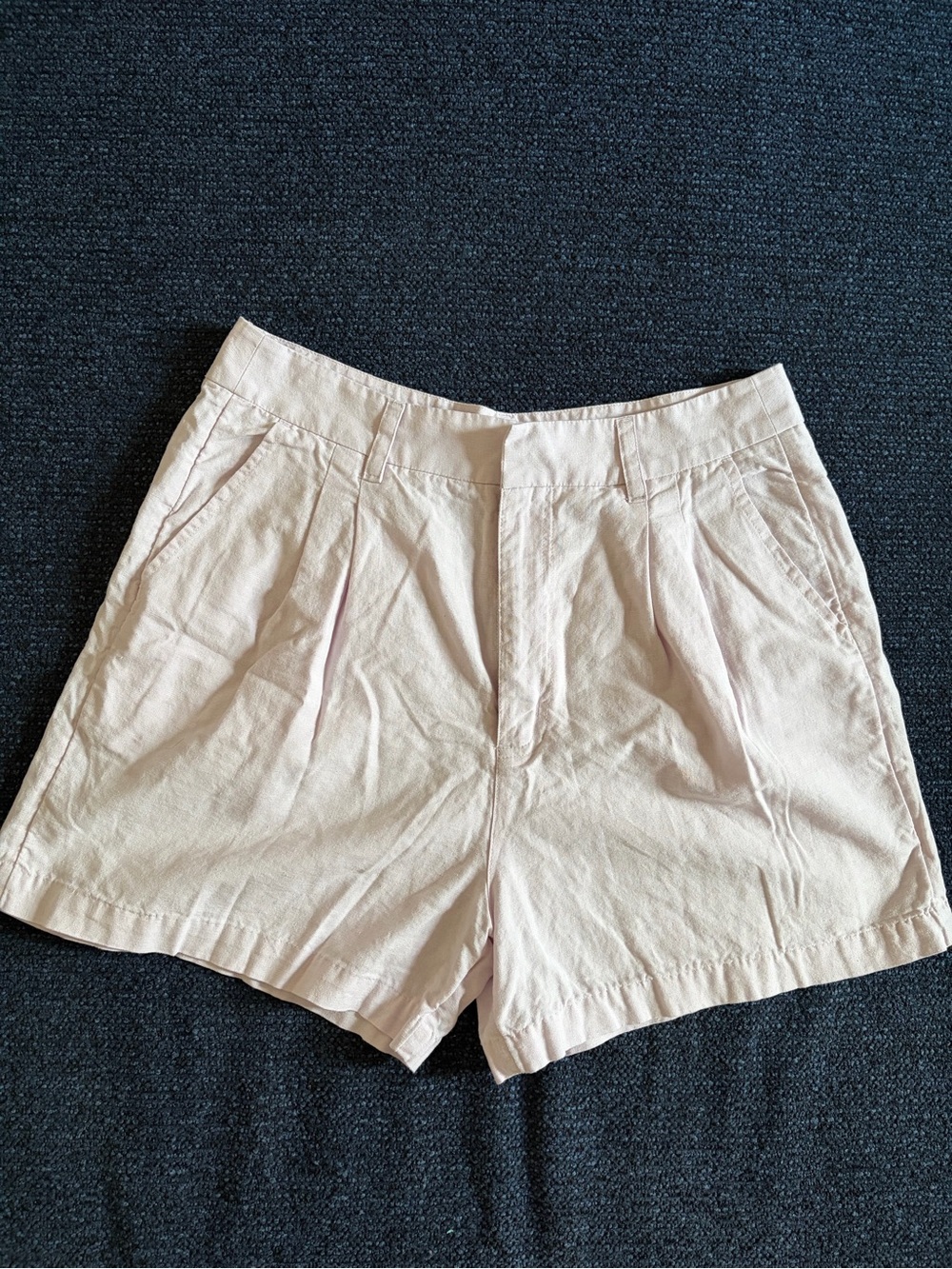 Women's Light Pink Pleated Casual Shorts